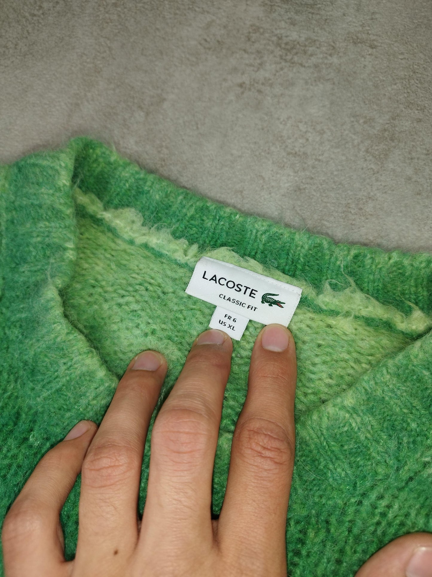 Lacoste - Pull en mohair vert taille XL - Le Saptuaire