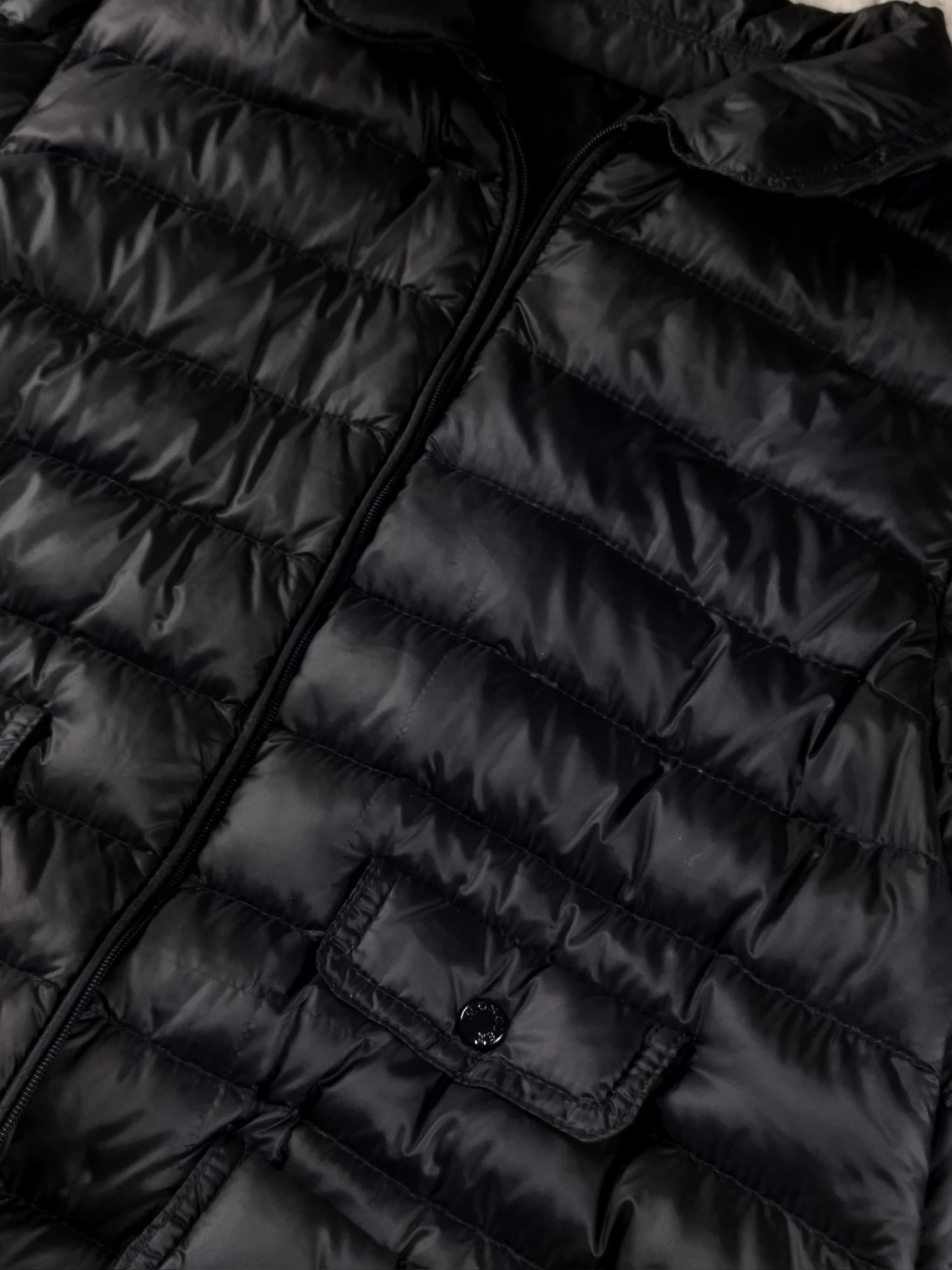 Moncler - Chaqueta de plumas, color negro, modelo de mujer, talla S