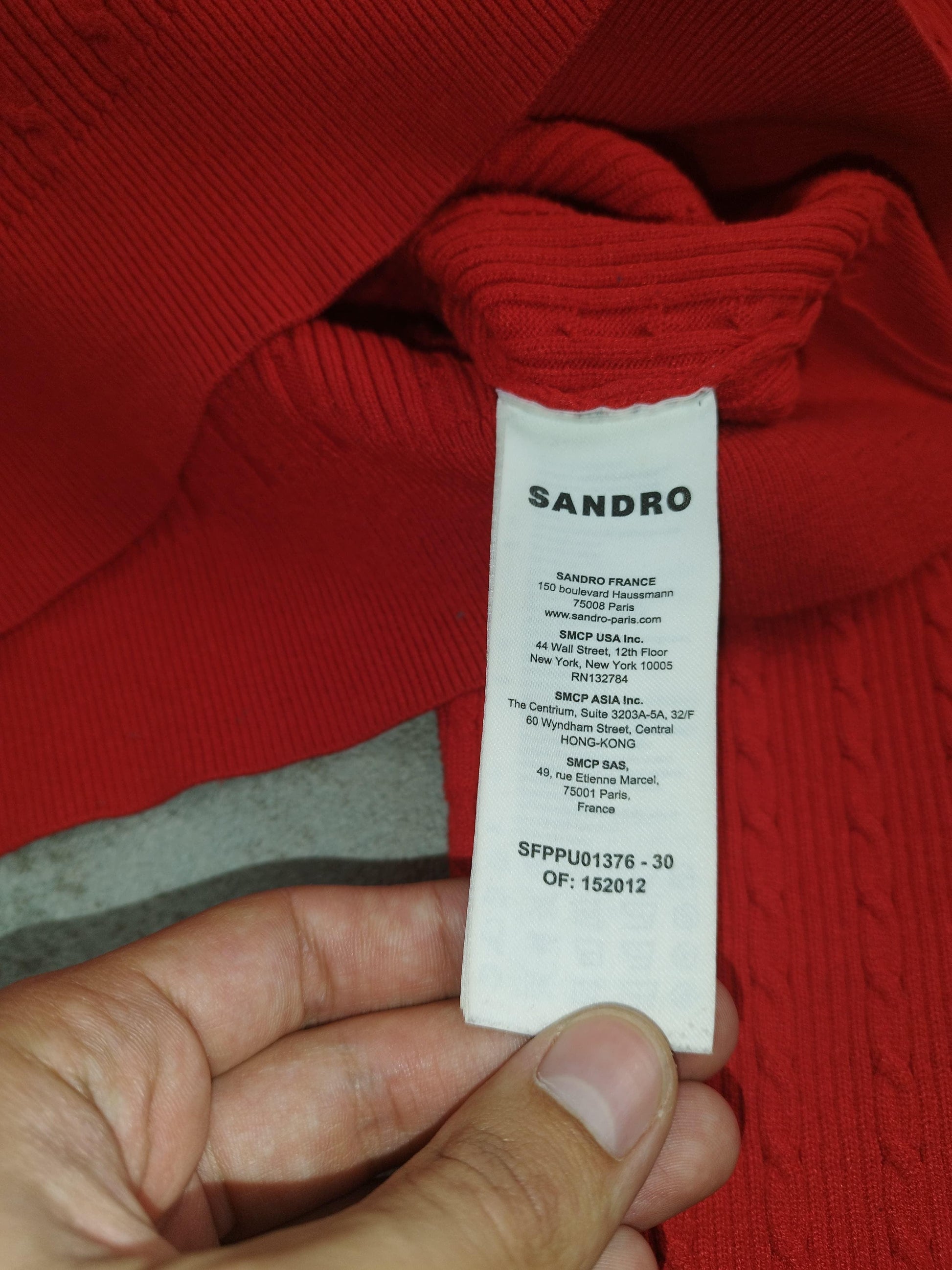 Sandro - Pull court en viscose rouge taille S - Le Saptuaire