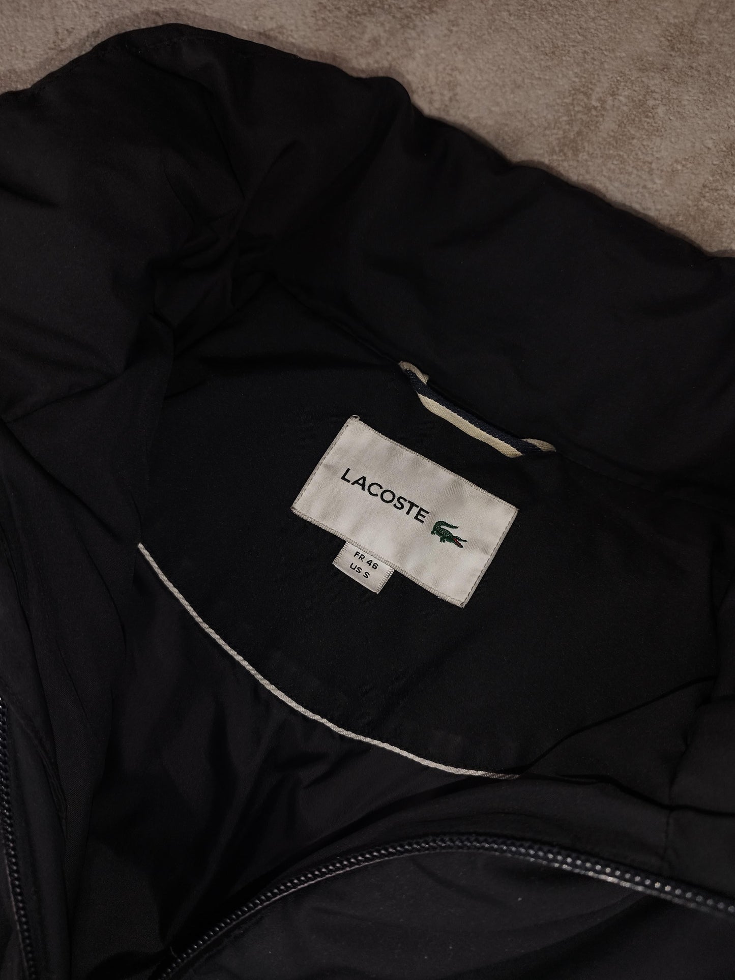 Lacoste - Doudoune noire taille S - Le Saptuaire