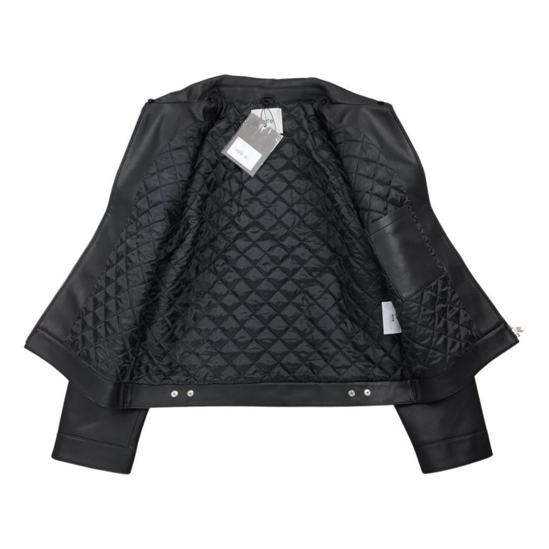 Veste en similicuir noire taille L - Le Saptuaire