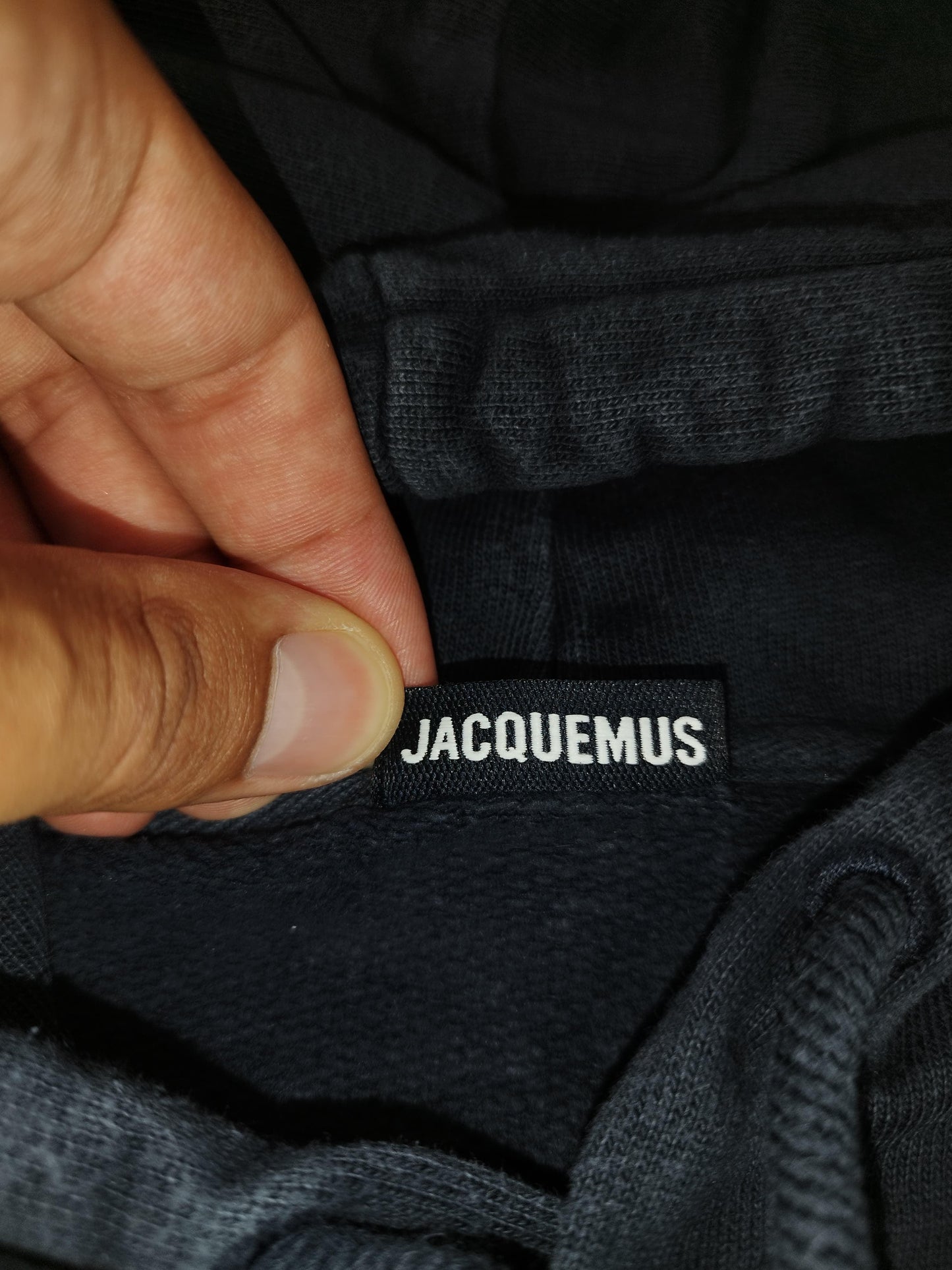 Jacquemus - Pull à capuche bleu marine taille XL - Le Saptuaire