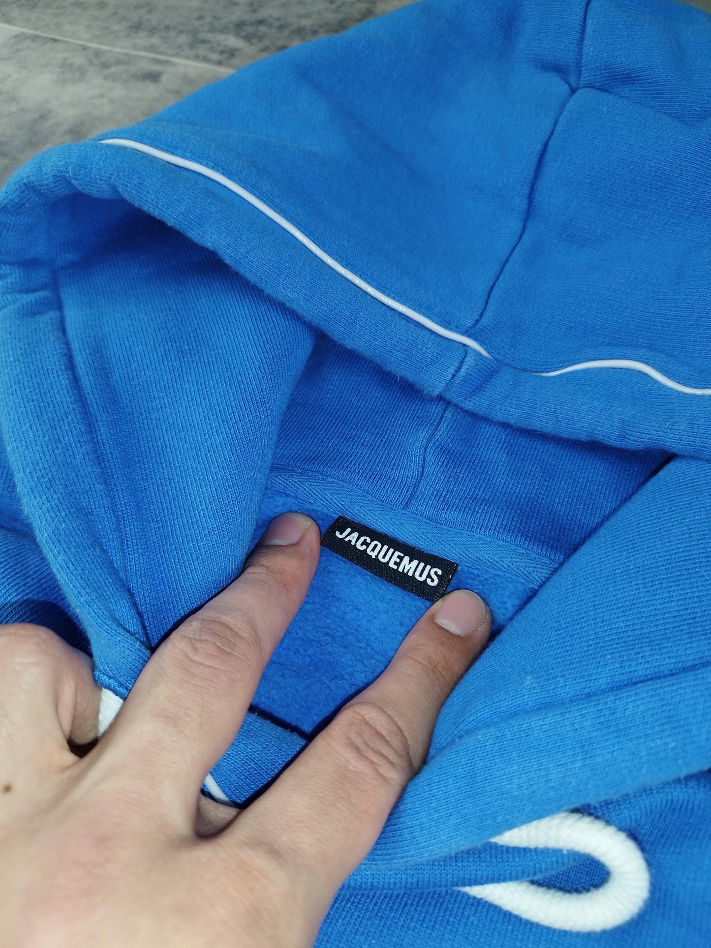 Jacquemus - Pull à capuche bleu taille M