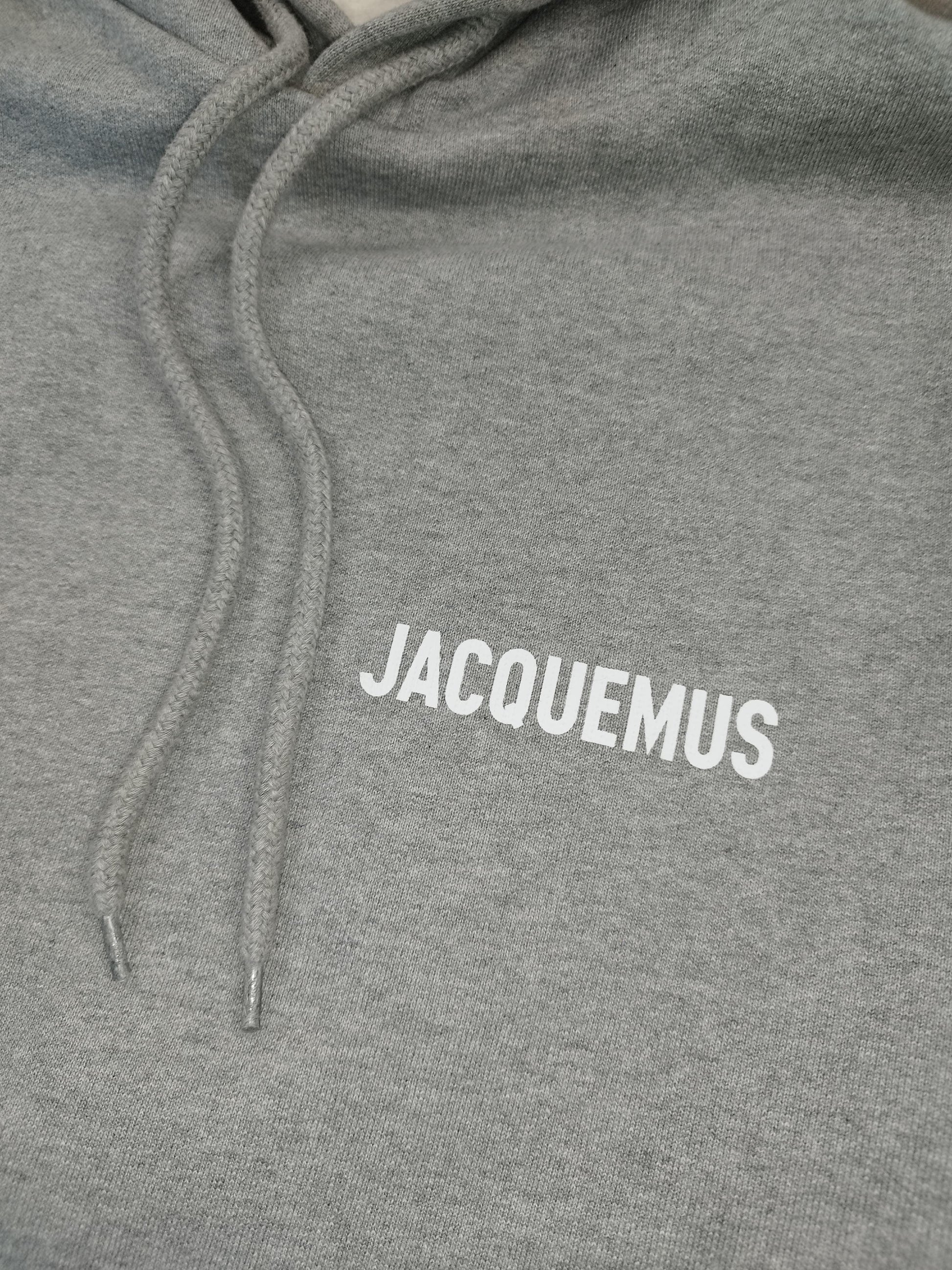 Jacquemus - Pull à capuche gris taille S - Le Saptuaire