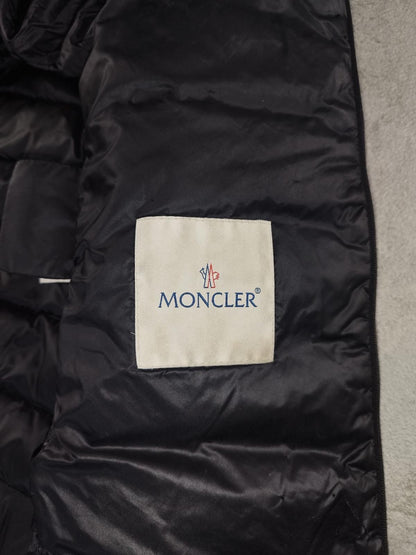 Moncler - Doudoune noire taille S