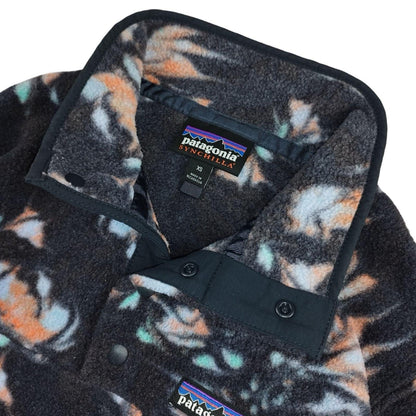 Patagonia - Polaire à bouton, gris foncé à motif, taille XS - Le Saptuaire