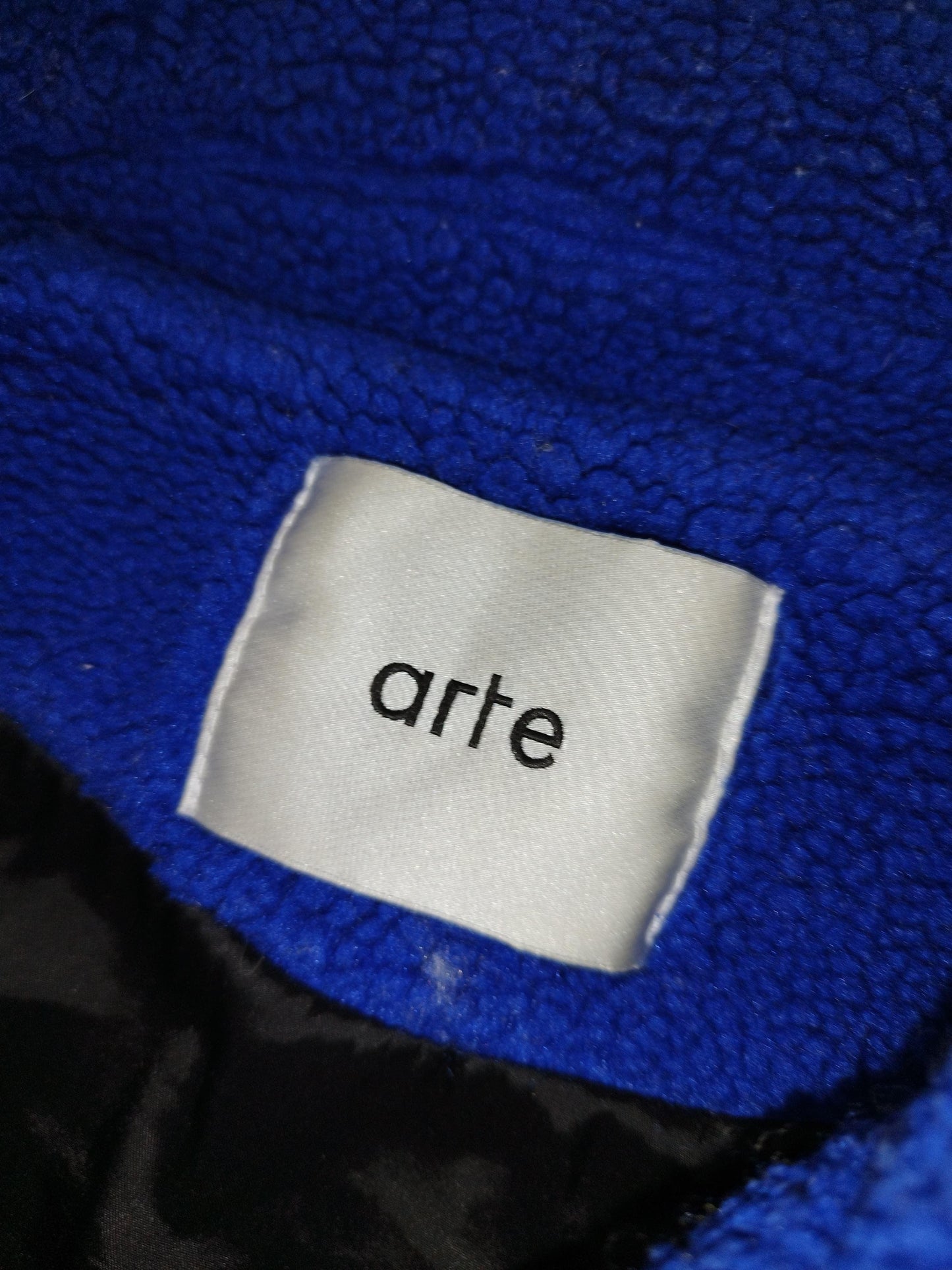 Arte - Veste polaire bleu vif taille S - Le Saptuaire