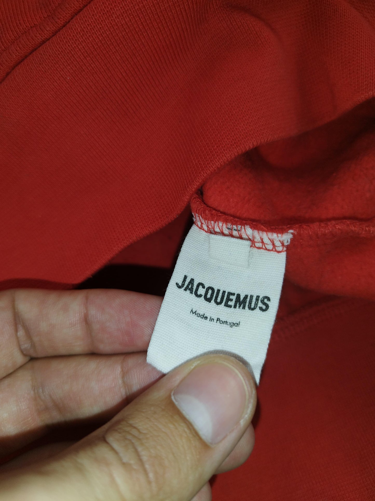 Jacquemus - Pull à capuche rouge taille M - Le Saptuaire