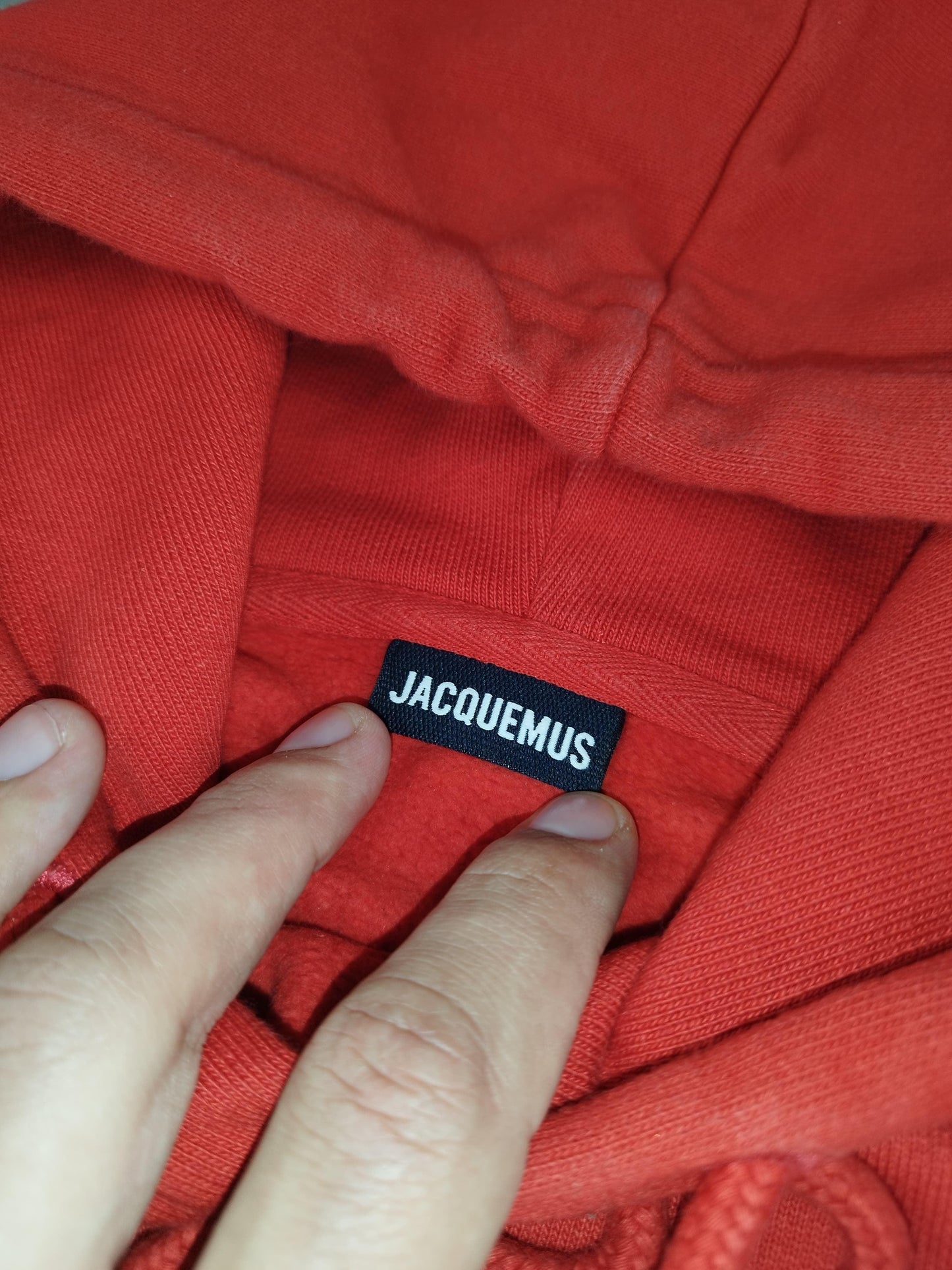 Jacquemus - Pull à capuche rouge taille S - Le Saptuaire