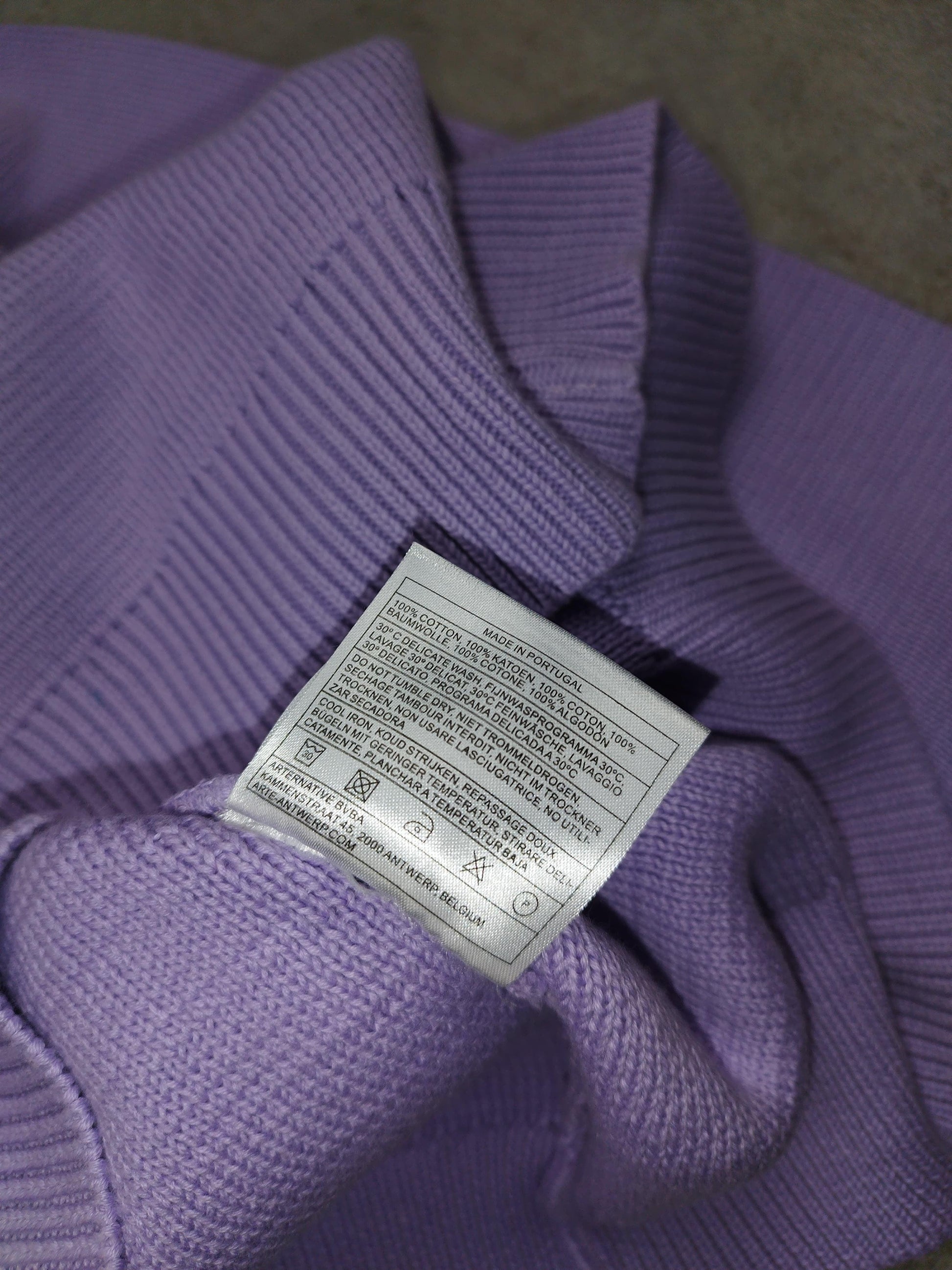 Pull en knit violet taille L - Le Saptuaire