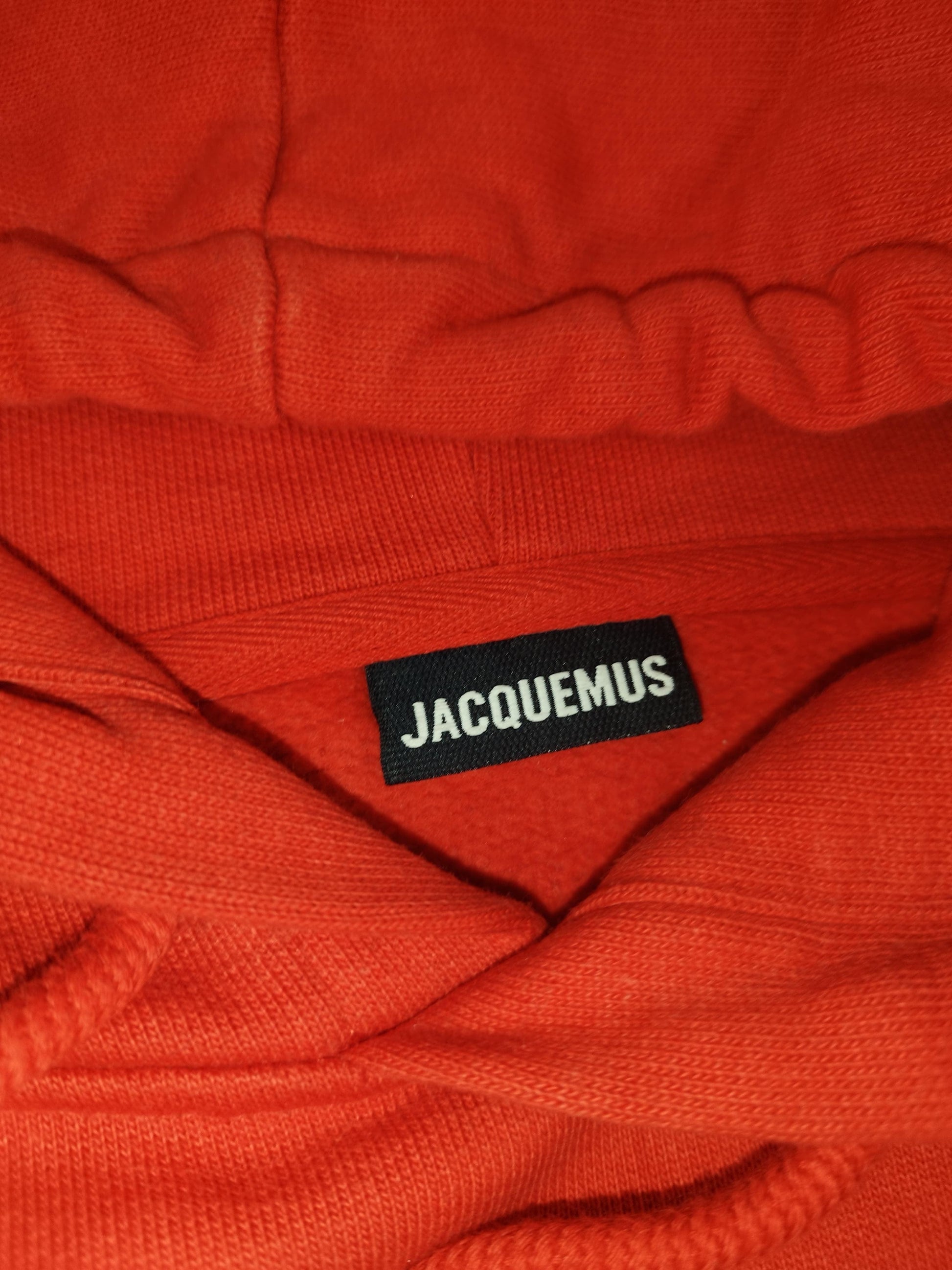 Jacquemus - Pull à capuche rouge taille M - Le Saptuaire