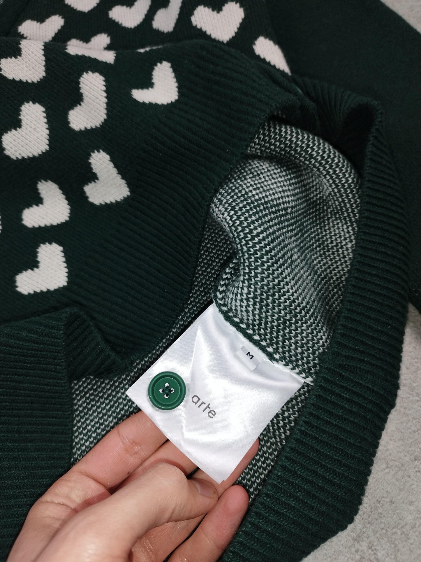 Cardigan à motifs vert taille M - Le Saptuaire