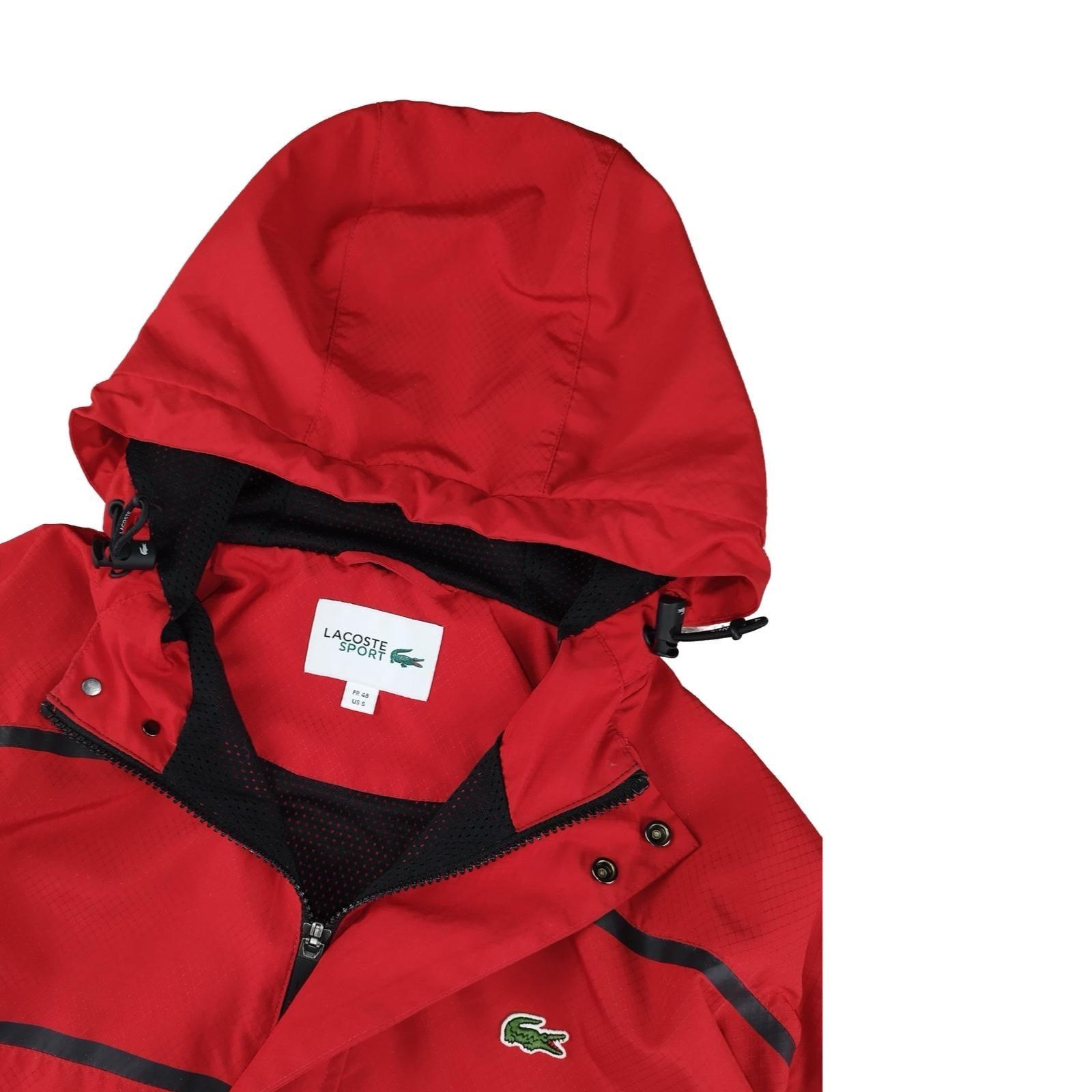 Lacoste - Coupe-vent rouge taille S - Le Saptuaire