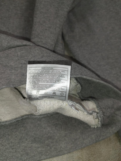 Pull à capuche gris taille L - Le Saptuaire