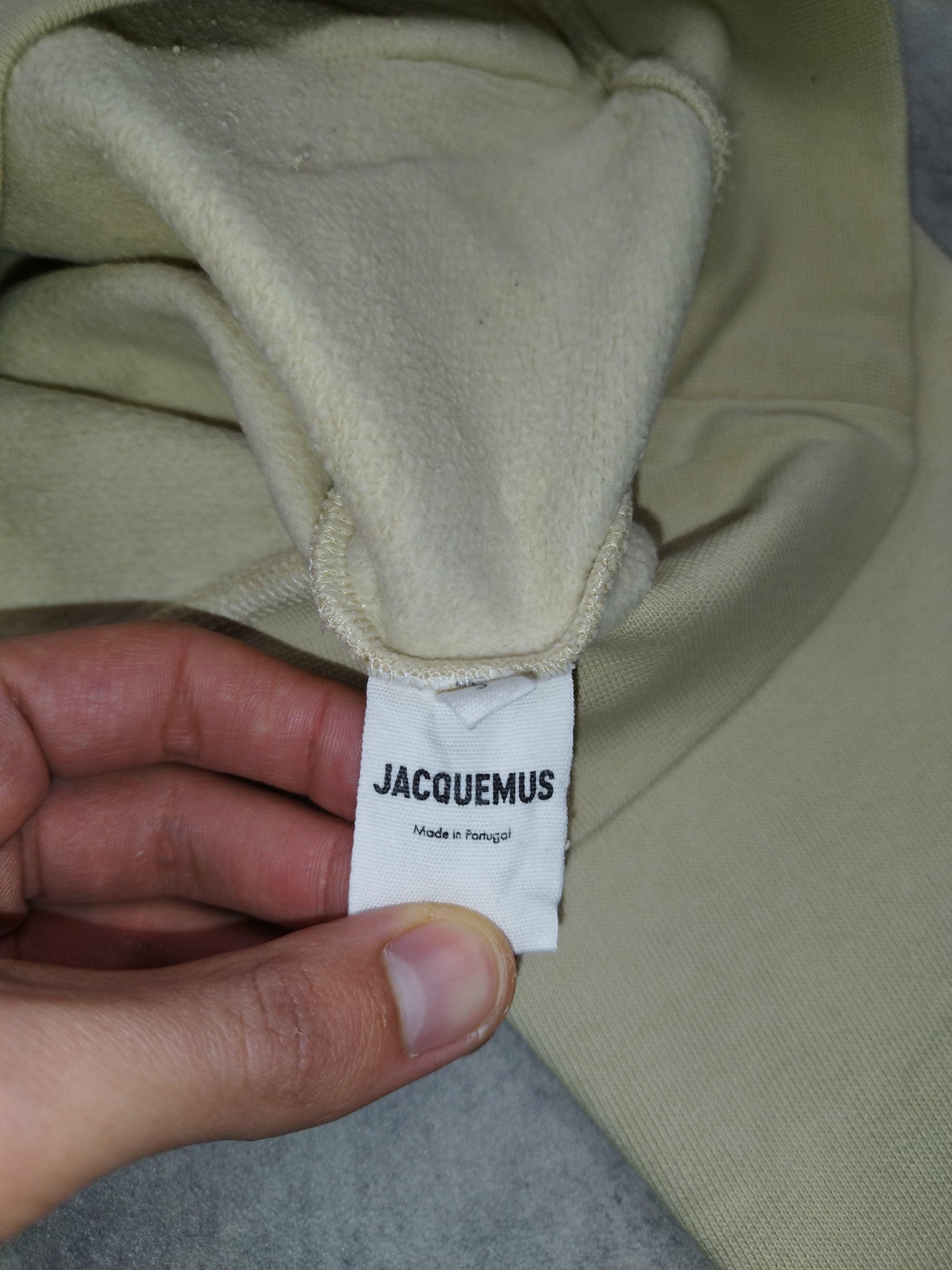 Pull à capuche crème taille S - Le Saptuaire